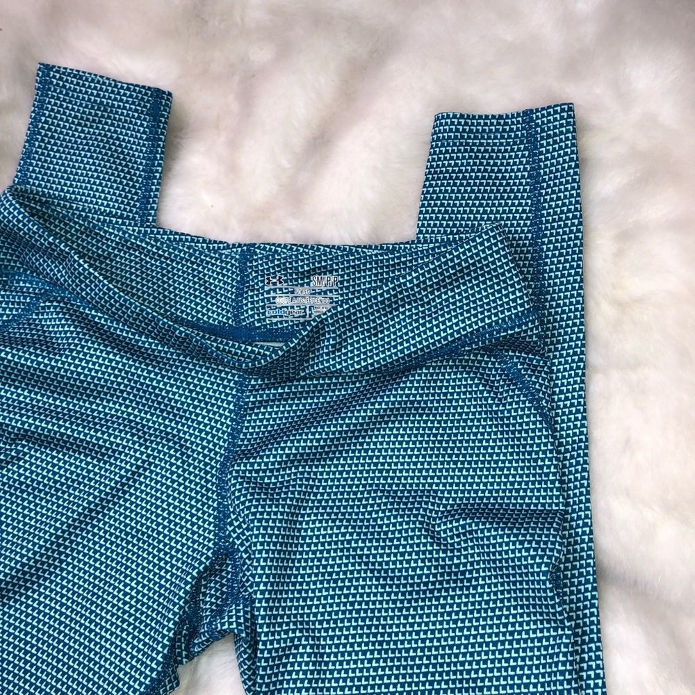 UA Fitted Cold Gear Tights Leggings